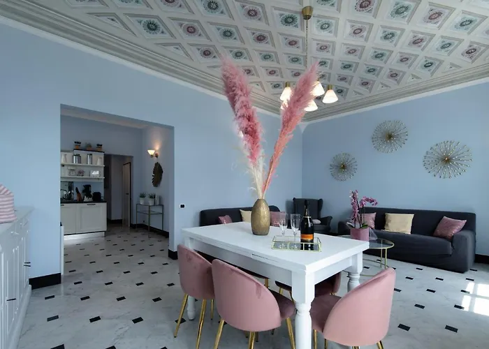 Casa Garibalda - Seafronf Апартаменти